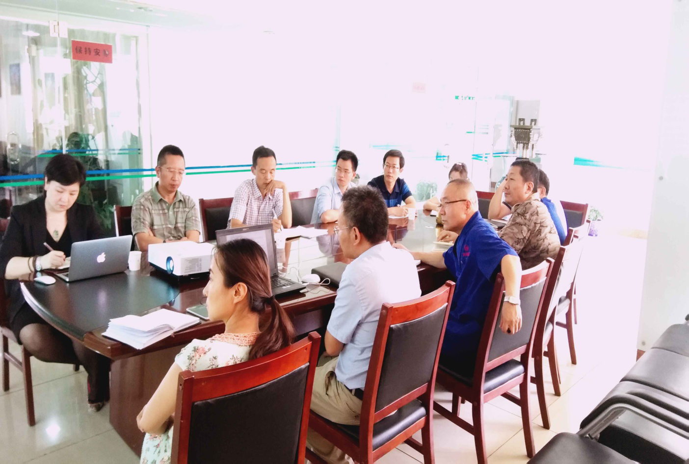 中國醫(yī)藥預(yù)算指點組一行到天山制藥進(jìn)行調(diào)研